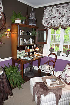 Orendorf Interiors & House Dressing - Marlene Orendorf, Beth Spegal